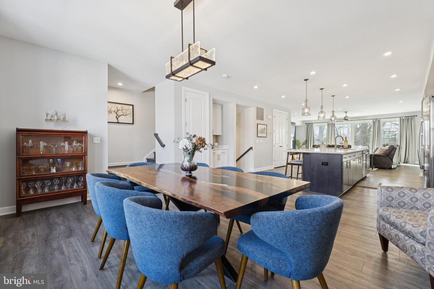 8102 ZOE PL, ALEXANDRIA, Virginia 22306, 3 Bedrooms Bedrooms, ,3 BathroomsBathrooms,Residential,For sale,8102 ZOE PL,VAFX2289760 MLS # VAFX2289760