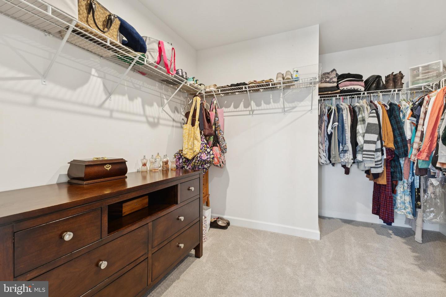 8102 ZOE PL, ALEXANDRIA, Virginia 22306, 3 Bedrooms Bedrooms, ,3 BathroomsBathrooms,Residential,For sale,8102 ZOE PL,VAFX2289760 MLS # VAFX2289760