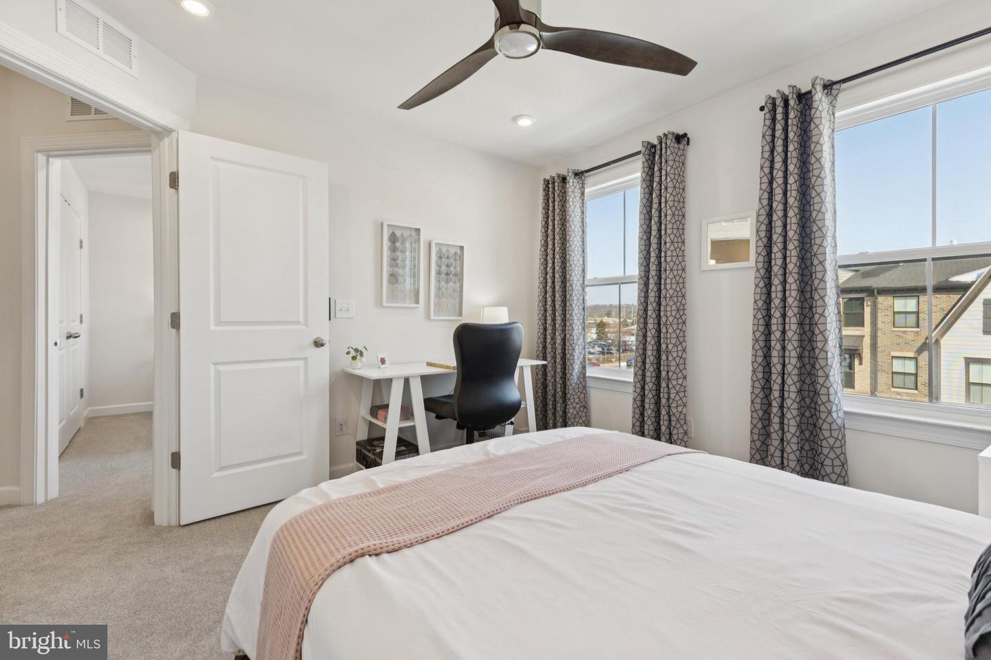 8102 ZOE PL, ALEXANDRIA, Virginia 22306, 3 Bedrooms Bedrooms, ,3 BathroomsBathrooms,Residential,For sale,8102 ZOE PL,VAFX2289760 MLS # VAFX2289760