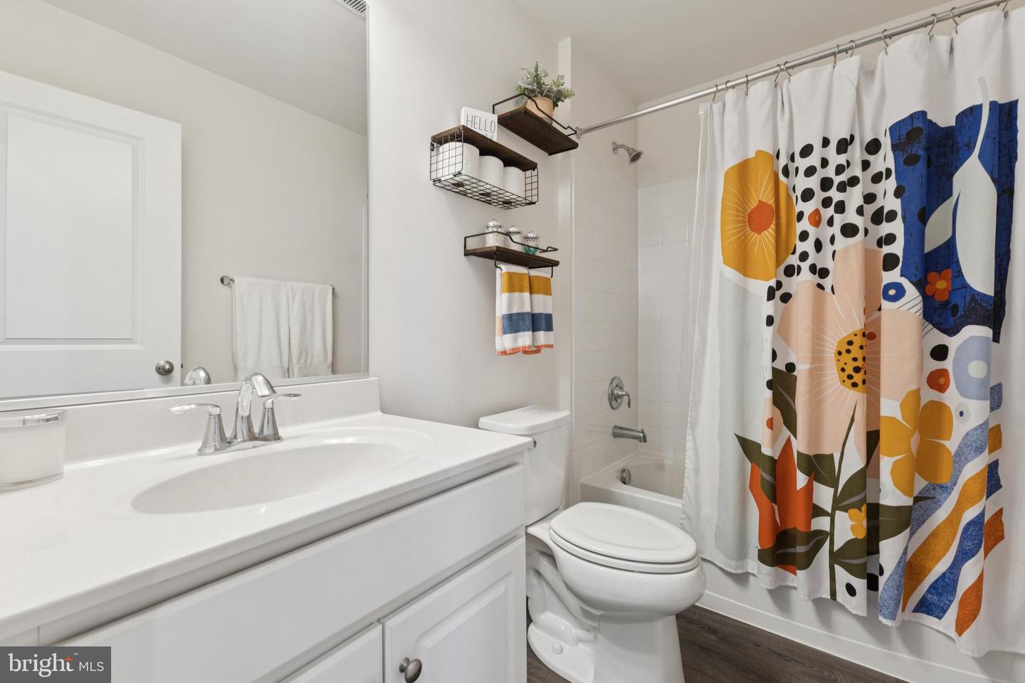 8102 ZOE PL, ALEXANDRIA, Virginia 22306, 3 Bedrooms Bedrooms, ,3 BathroomsBathrooms,Residential,For sale,8102 ZOE PL,VAFX2289760 MLS # VAFX2289760