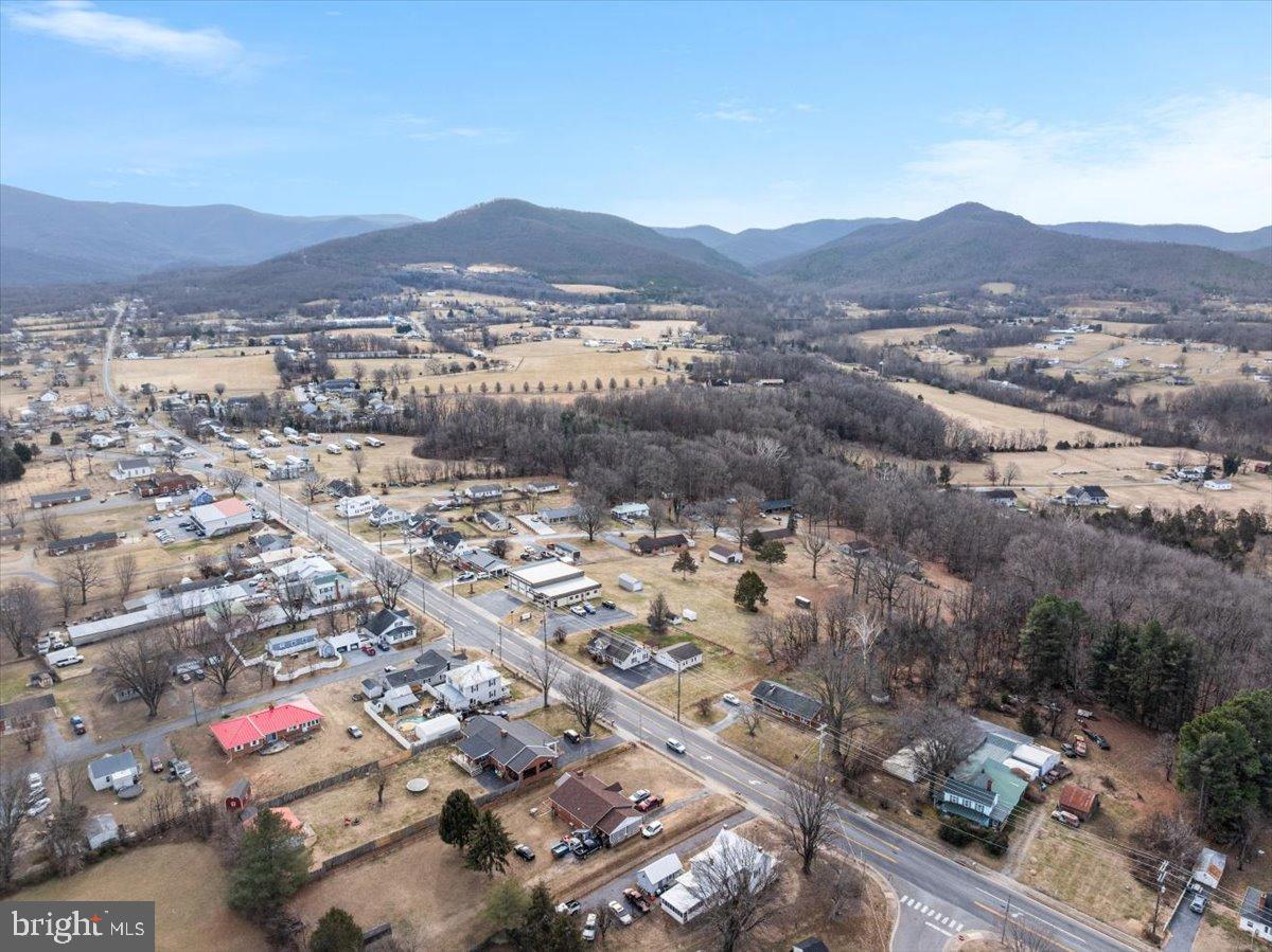 961 W MAIN ST, STANLEY, Virginia 22851, 3 Bedrooms Bedrooms, 5 Rooms Rooms,2 BathroomsBathrooms,Residential,For sale,961 W MAIN ST,VAPA2006018 MLS # VAPA2006018