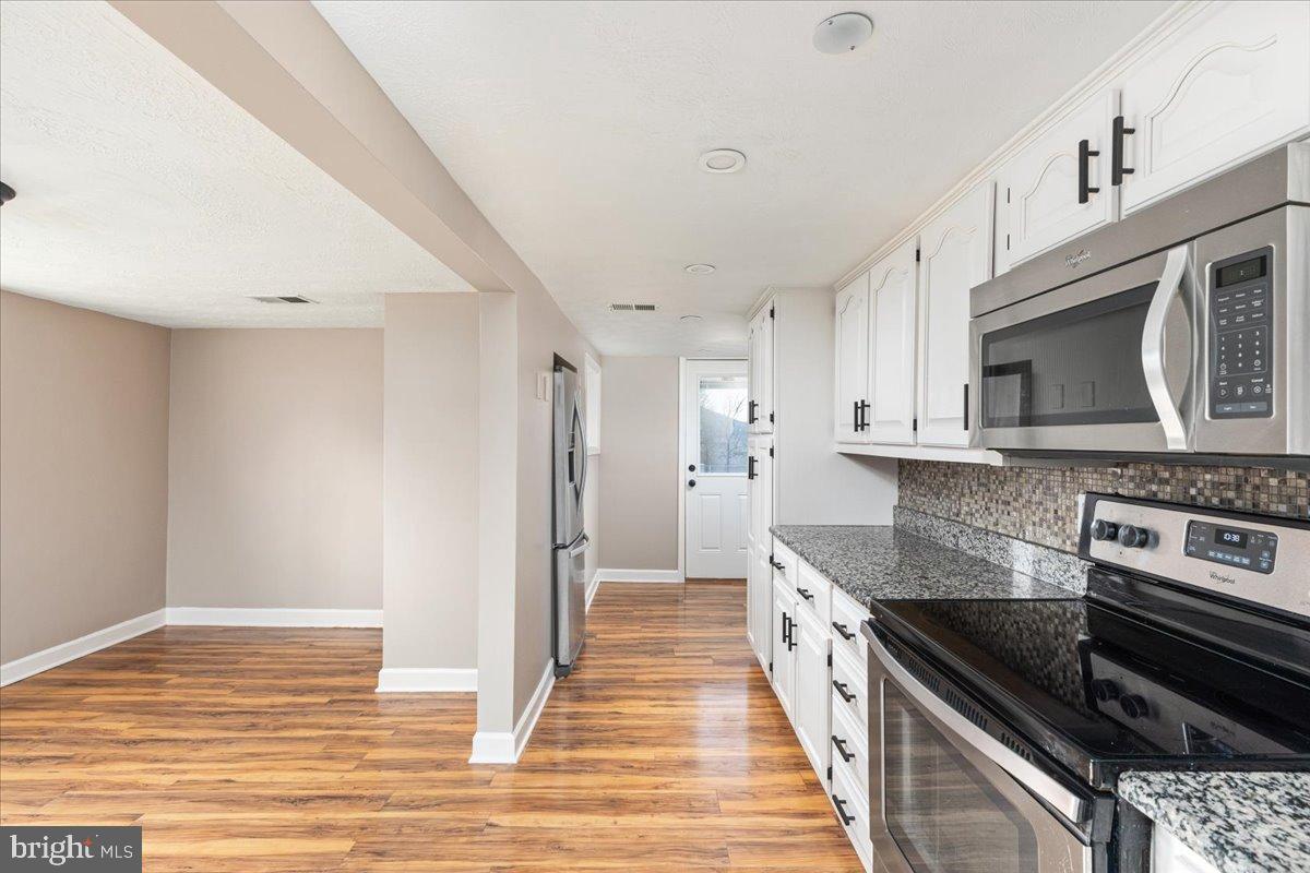 961 W MAIN ST, STANLEY, Virginia 22851, 3 Bedrooms Bedrooms, 5 Rooms Rooms,2 BathroomsBathrooms,Residential,For sale,961 W MAIN ST,VAPA2006018 MLS # VAPA2006018