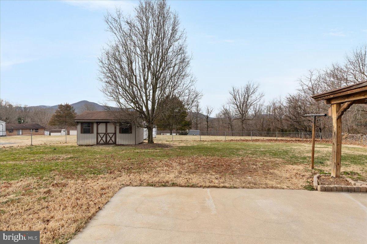 961 W MAIN ST, STANLEY, Virginia 22851, 3 Bedrooms Bedrooms, 5 Rooms Rooms,2 BathroomsBathrooms,Residential,For sale,961 W MAIN ST,VAPA2006018 MLS # VAPA2006018