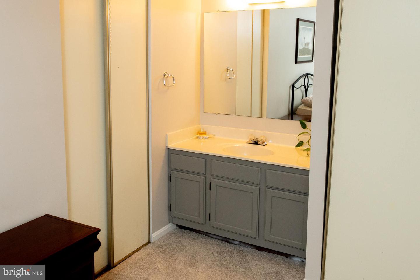 5919 FIRST LANDING WAY #183, BURKE, Virginia 22015, 2 Bedrooms Bedrooms, ,1 BathroomBathrooms,Residential,For sale,5919 FIRST LANDING WAY #183,VAFX2289802 MLS # VAFX2289802