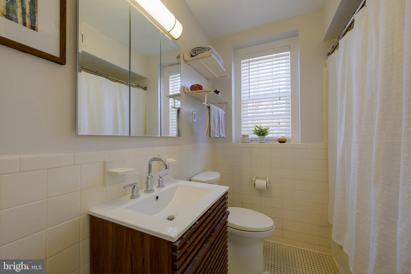 3690 38TH ST NW #C237, WASHINGTON, District Of Columbia 20016, 2 Bedrooms Bedrooms, ,1 BathroomBathrooms,Residential,For sale,3690 38TH ST NW #C237,DCDC2245220 MLS # DCDC2245220