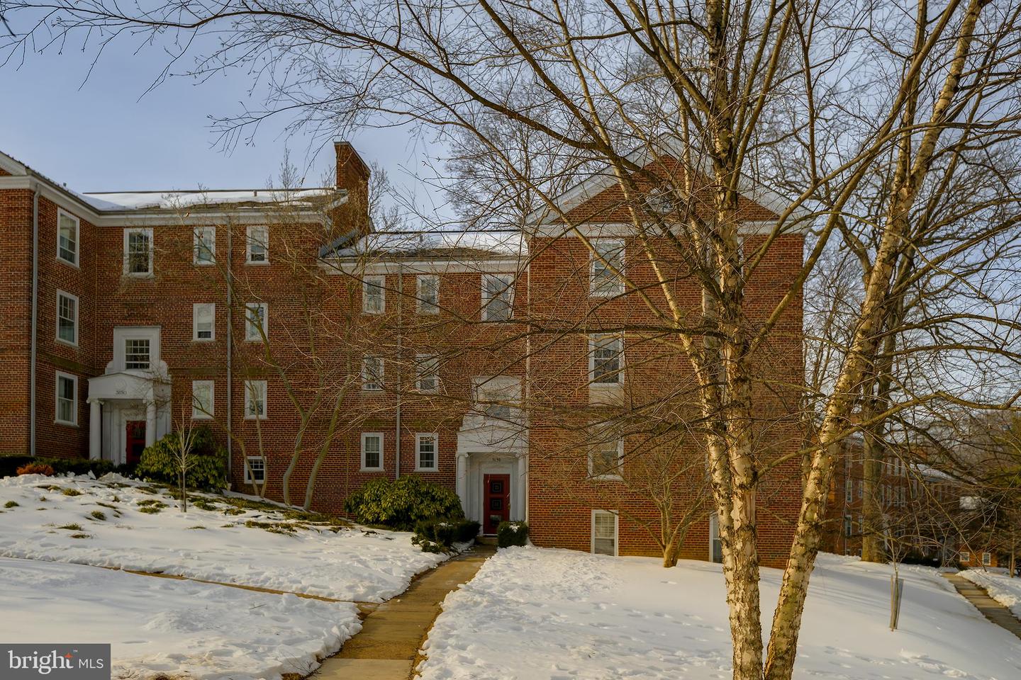 3690 38TH ST NW #C237, WASHINGTON, District Of Columbia 20016, 2 Bedrooms Bedrooms, ,1 BathroomBathrooms,Residential,For sale,3690 38TH ST NW #C237,DCDC2245220 MLS # DCDC2245220