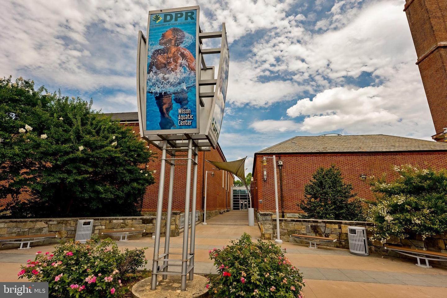 3690 38TH ST NW #C237, WASHINGTON, District Of Columbia 20016, 2 Bedrooms Bedrooms, ,1 BathroomBathrooms,Residential,For sale,3690 38TH ST NW #C237,DCDC2245220 MLS # DCDC2245220