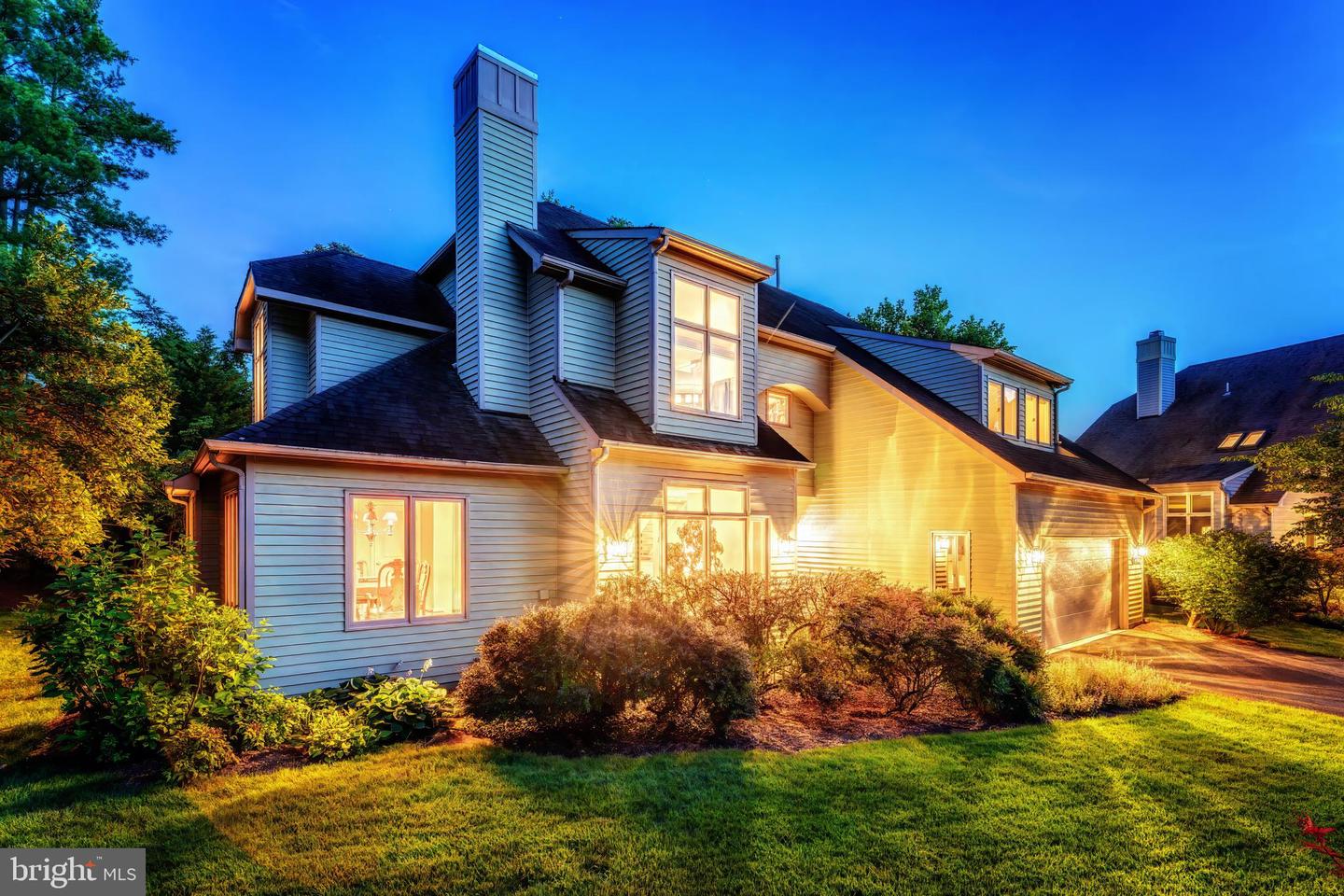 12021 WALNUT BRANCH RD, RESTON, Virginia 20194, 5 Bedrooms Bedrooms, ,4 BathroomsBathrooms,Residential,For sale,12021 WALNUT BRANCH RD,VAFX2289818 MLS # VAFX2289818 12021 WALNUT BRANCH RD, RESTON, Virginia 20194, 5 Bedrooms Bedrooms, ,4 BathroomsBathrooms,Residential,For sale,12021 WALNUT BRANCH RD,VAFX2289818 MLS # VAFX2289818