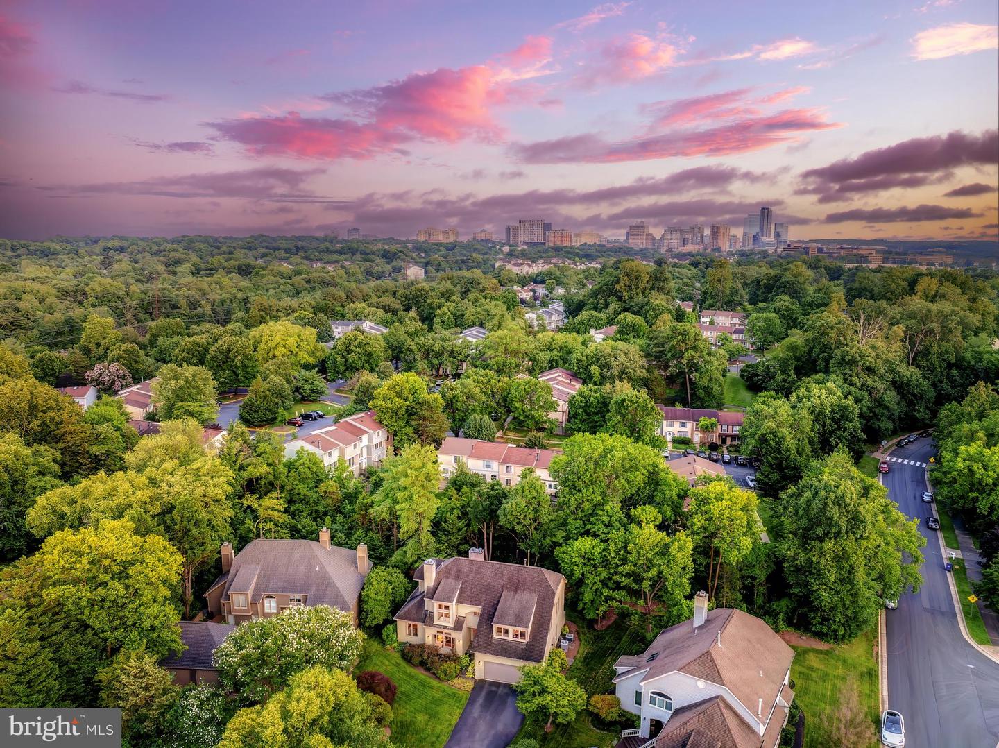 12021 WALNUT BRANCH RD, RESTON, Virginia 20194, 5 Bedrooms Bedrooms, ,4 BathroomsBathrooms,Residential,For sale,12021 WALNUT BRANCH RD,VAFX2289818 MLS # VAFX2289818 12021 WALNUT BRANCH RD, RESTON, Virginia 20194, 5 Bedrooms Bedrooms, ,4 BathroomsBathrooms,Residential,For sale,12021 WALNUT BRANCH RD,VAFX2289818 MLS # VAFX2289818