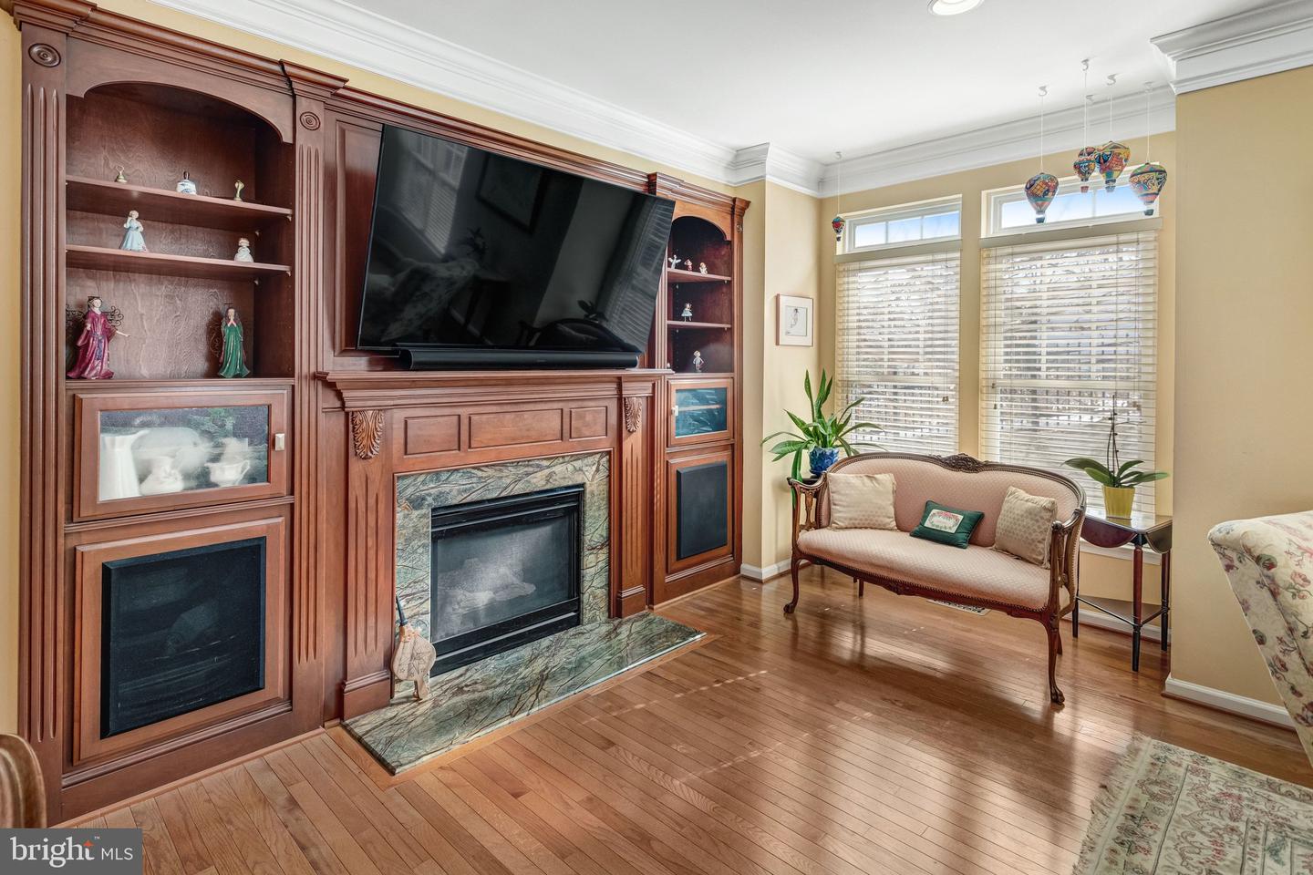 114 MOUNT HIGH ST, OCCOQUAN, Virginia 22125, 3 Bedrooms Bedrooms, ,3 BathroomsBathrooms,Residential,For sale,114 MOUNT HIGH ST,VAPW2112128 MLS # VAPW2112128