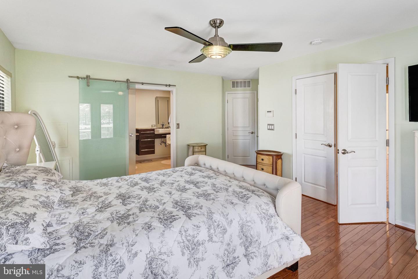 114 MOUNT HIGH ST, OCCOQUAN, Virginia 22125, 3 Bedrooms Bedrooms, ,3 BathroomsBathrooms,Residential,For sale,114 MOUNT HIGH ST,VAPW2112128 MLS # VAPW2112128