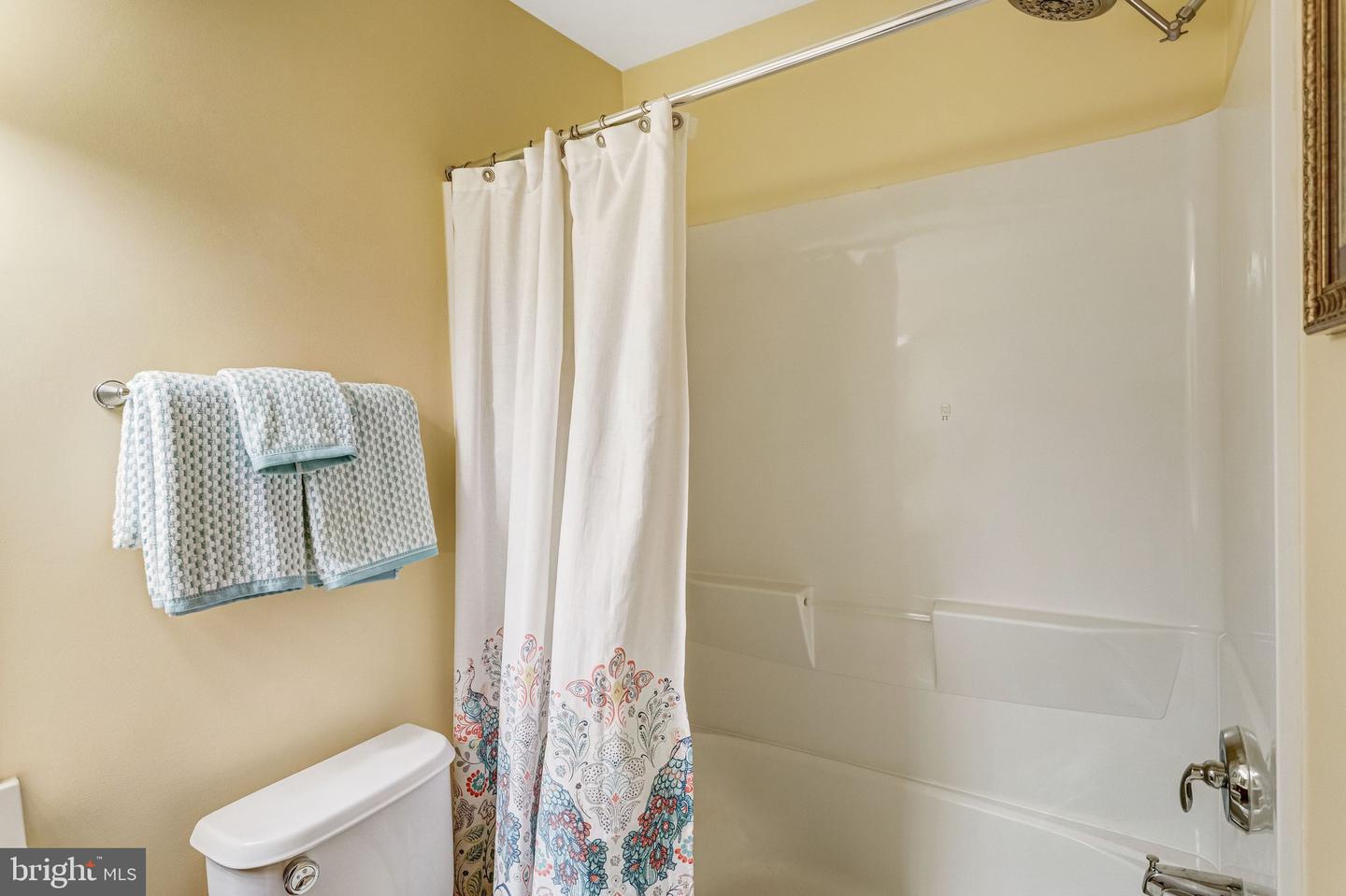 114 MOUNT HIGH ST, OCCOQUAN, Virginia 22125, 3 Bedrooms Bedrooms, ,3 BathroomsBathrooms,Residential,For sale,114 MOUNT HIGH ST,VAPW2112128 MLS # VAPW2112128