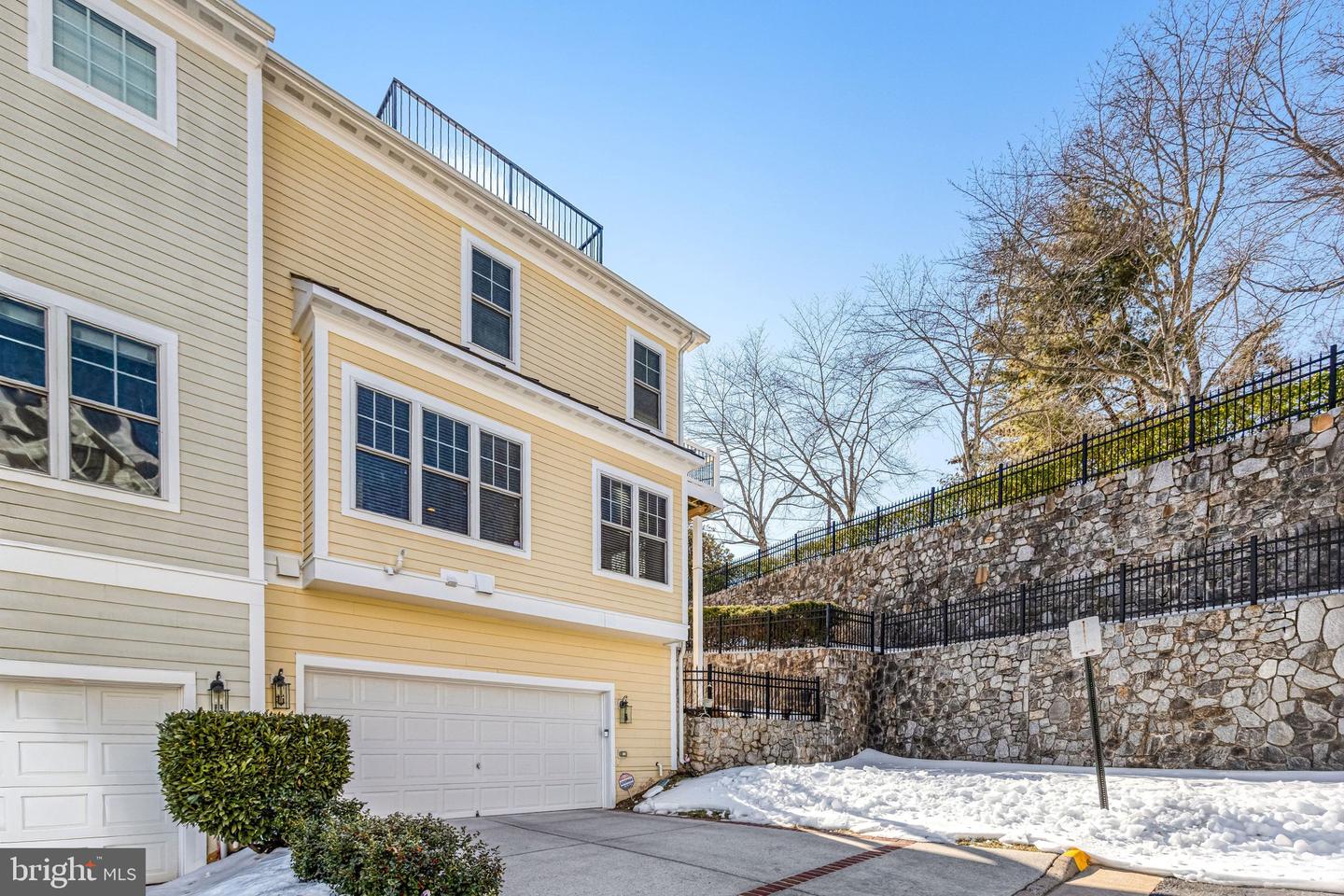 114 MOUNT HIGH ST, OCCOQUAN, Virginia 22125, 3 Bedrooms Bedrooms, ,3 BathroomsBathrooms,Residential,For sale,114 MOUNT HIGH ST,VAPW2112128 MLS # VAPW2112128