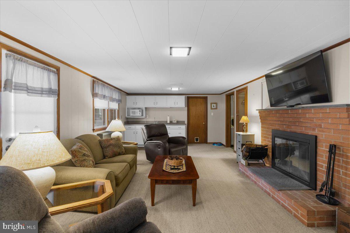 425 BRIARMONT DR, WINCHESTER, Virginia 22601, 3 Bedrooms Bedrooms, ,2 BathroomsBathrooms,Residential,For sale,425 BRIARMONT DR,VAWI2009926 MLS # VAWI2009926