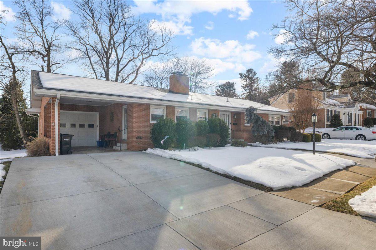 425 BRIARMONT DR, WINCHESTER, Virginia 22601, 3 Bedrooms Bedrooms, ,2 BathroomsBathrooms,Residential,For sale,425 BRIARMONT DR,VAWI2009926 MLS # VAWI2009926