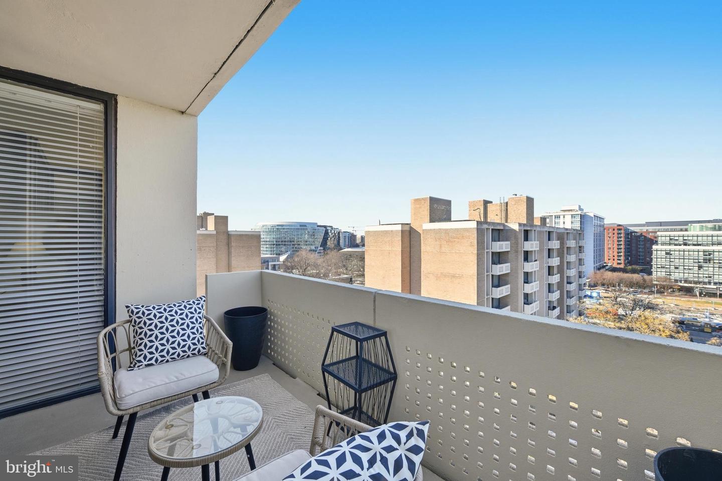 1245 4TH ST SW #E805, WASHINGTON, District Of Columbia 20024, 1 Bedroom Bedrooms, ,1 BathroomBathrooms,Residential,For sale,1245 4TH ST SW #E805,DCDC2245328 MLS # DCDC2245328