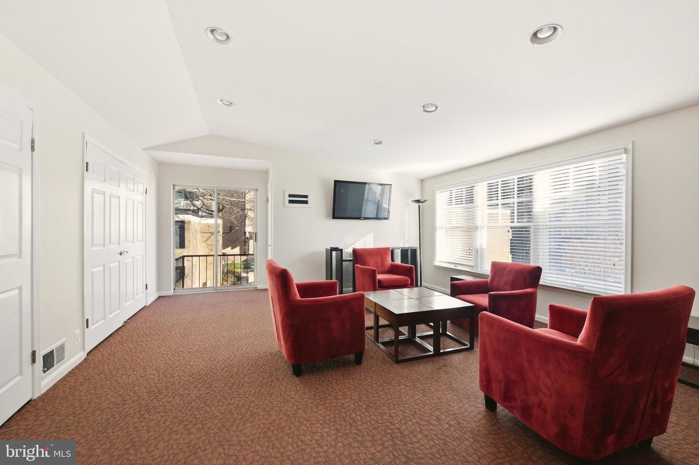 1245 4TH ST SW #E805, WASHINGTON, District Of Columbia 20024, 1 Bedroom Bedrooms, ,1 BathroomBathrooms,Residential,For sale,1245 4TH ST SW #E805,DCDC2245328 MLS # DCDC2245328