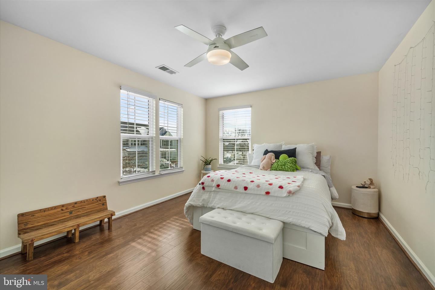 6841 LAKE ANNE CT, WARRENTON, Virginia 20187, 4 Bedrooms Bedrooms, ,3 BathroomsBathrooms,Residential,For sale,6841 LAKE ANNE CT,VAFQ2020492 MLS # VAFQ2020492 6841 LAKE ANNE CT, WARRENTON, Virginia 20187, 4 Bedrooms Bedrooms, ,3 BathroomsBathrooms,Residential,For sale,6841 LAKE ANNE CT,VAFQ2020492 MLS # VAFQ2020492