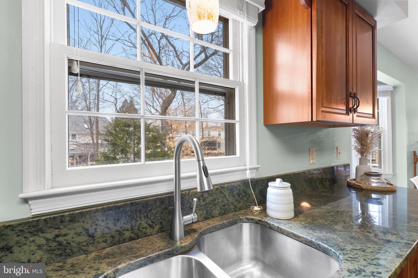 6506 STONEDALE LN, CLIFTON, Virginia 20124, 4 Bedrooms Bedrooms, ,3 BathroomsBathrooms,Residential,For sale,6506 STONEDALE LN,VAFX2290022 MLS # VAFX2290022 6506 STONEDALE LN, CLIFTON, Virginia 20124, 4 Bedrooms Bedrooms, ,3 BathroomsBathrooms,Residential,For sale,6506 STONEDALE LN,VAFX2290022 MLS # VAFX2290022