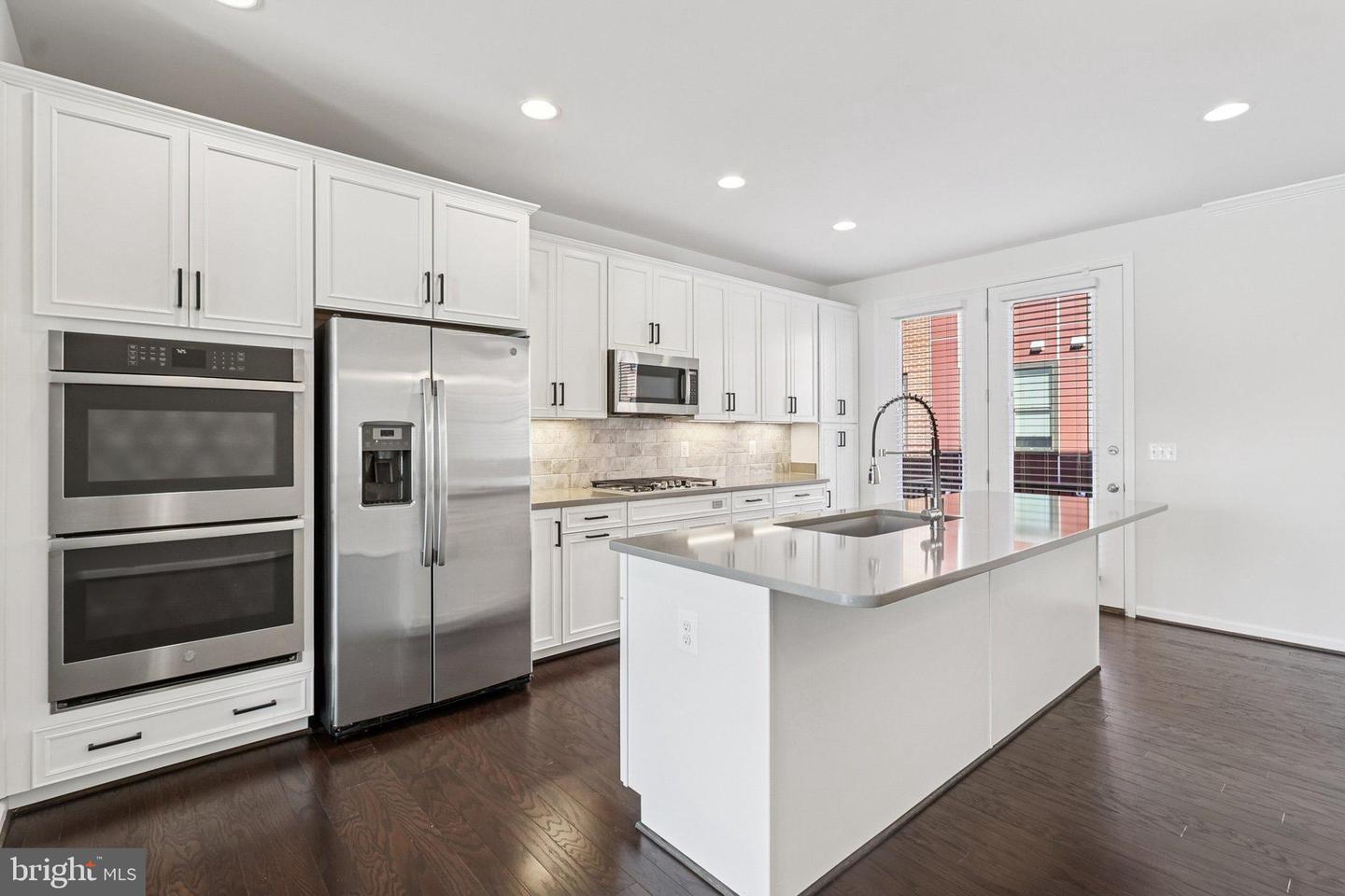 8386 GUARD TOWER RD, LORTON, Virginia 22079, 3 Bedrooms Bedrooms, 13 Rooms Rooms,2 BathroomsBathrooms,Residential,For sale,8386 GUARD TOWER RD,VAFX2290050 MLS # VAFX2290050 8386 GUARD TOWER RD, LORTON, Virginia 22079, 3 Bedrooms Bedrooms, 13 Rooms Rooms,2 BathroomsBathrooms,Residential,For sale,8386 GUARD TOWER RD,VAFX2290050 MLS # VAFX2290050