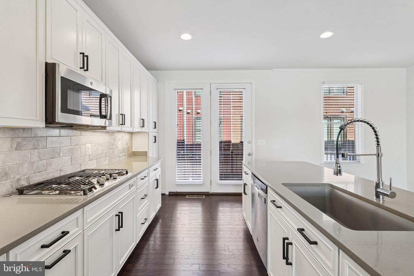 8386 GUARD TOWER RD, LORTON, Virginia 22079, 3 Bedrooms Bedrooms, 13 Rooms Rooms,2 BathroomsBathrooms,Residential,For sale,8386 GUARD TOWER RD,VAFX2290050 MLS # VAFX2290050 8386 GUARD TOWER RD, LORTON, Virginia 22079, 3 Bedrooms Bedrooms, 13 Rooms Rooms,2 BathroomsBathrooms,Residential,For sale,8386 GUARD TOWER RD,VAFX2290050 MLS # VAFX2290050