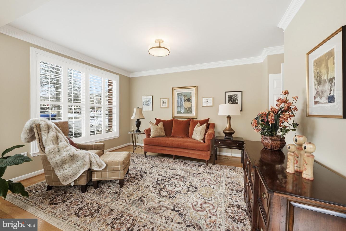 6127 DONIVAL SQ, ALEXANDRIA, Virginia 22315, 3 Bedrooms Bedrooms, ,3 BathroomsBathrooms,Residential,For sale,6127 DONIVAL SQ,VAFX2290078 MLS # VAFX2290078 6127 DONIVAL SQ, ALEXANDRIA, Virginia 22315, 3 Bedrooms Bedrooms, ,3 BathroomsBathrooms,Residential,For sale,6127 DONIVAL SQ,VAFX2290078 MLS # VAFX2290078