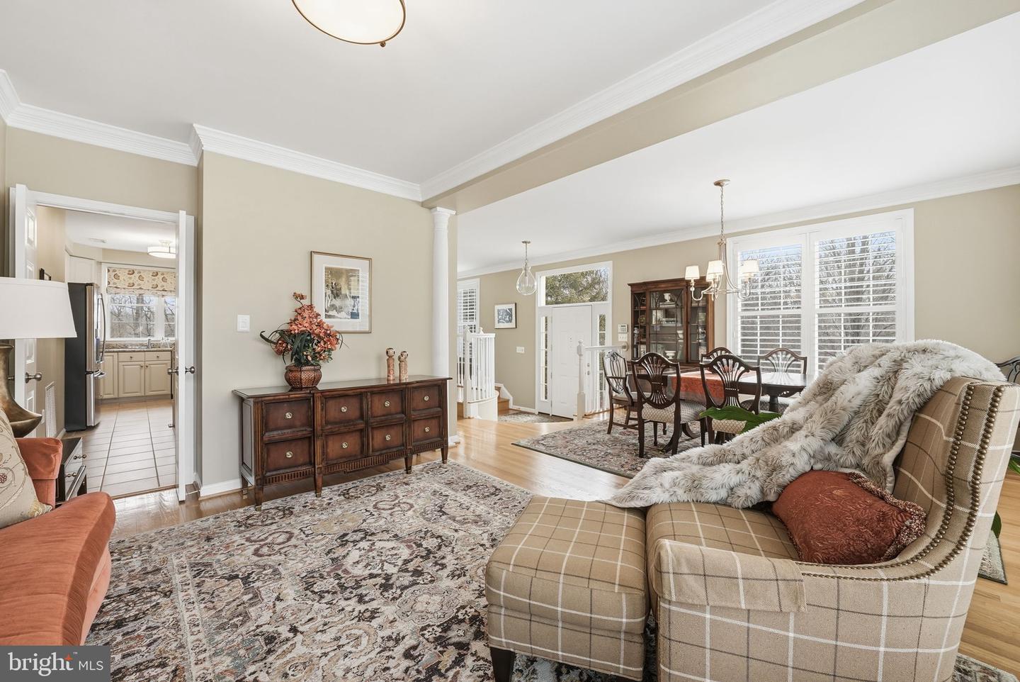 6127 DONIVAL SQ, ALEXANDRIA, Virginia 22315, 3 Bedrooms Bedrooms, ,3 BathroomsBathrooms,Residential,For sale,6127 DONIVAL SQ,VAFX2290078 MLS # VAFX2290078 6127 DONIVAL SQ, ALEXANDRIA, Virginia 22315, 3 Bedrooms Bedrooms, ,3 BathroomsBathrooms,Residential,For sale,6127 DONIVAL SQ,VAFX2290078 MLS # VAFX2290078