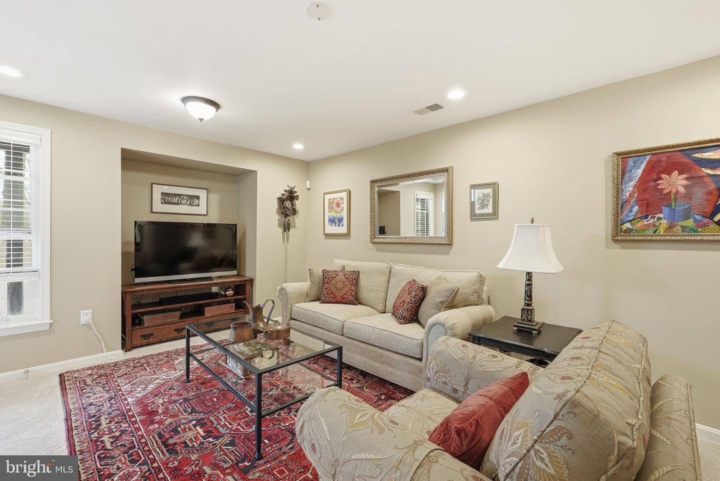 6127 DONIVAL SQ, ALEXANDRIA, Virginia 22315, 3 Bedrooms Bedrooms, ,3 BathroomsBathrooms,Residential,For sale,6127 DONIVAL SQ,VAFX2290078 MLS # VAFX2290078 6127 DONIVAL SQ, ALEXANDRIA, Virginia 22315, 3 Bedrooms Bedrooms, ,3 BathroomsBathrooms,Residential,For sale,6127 DONIVAL SQ,VAFX2290078 MLS # VAFX2290078