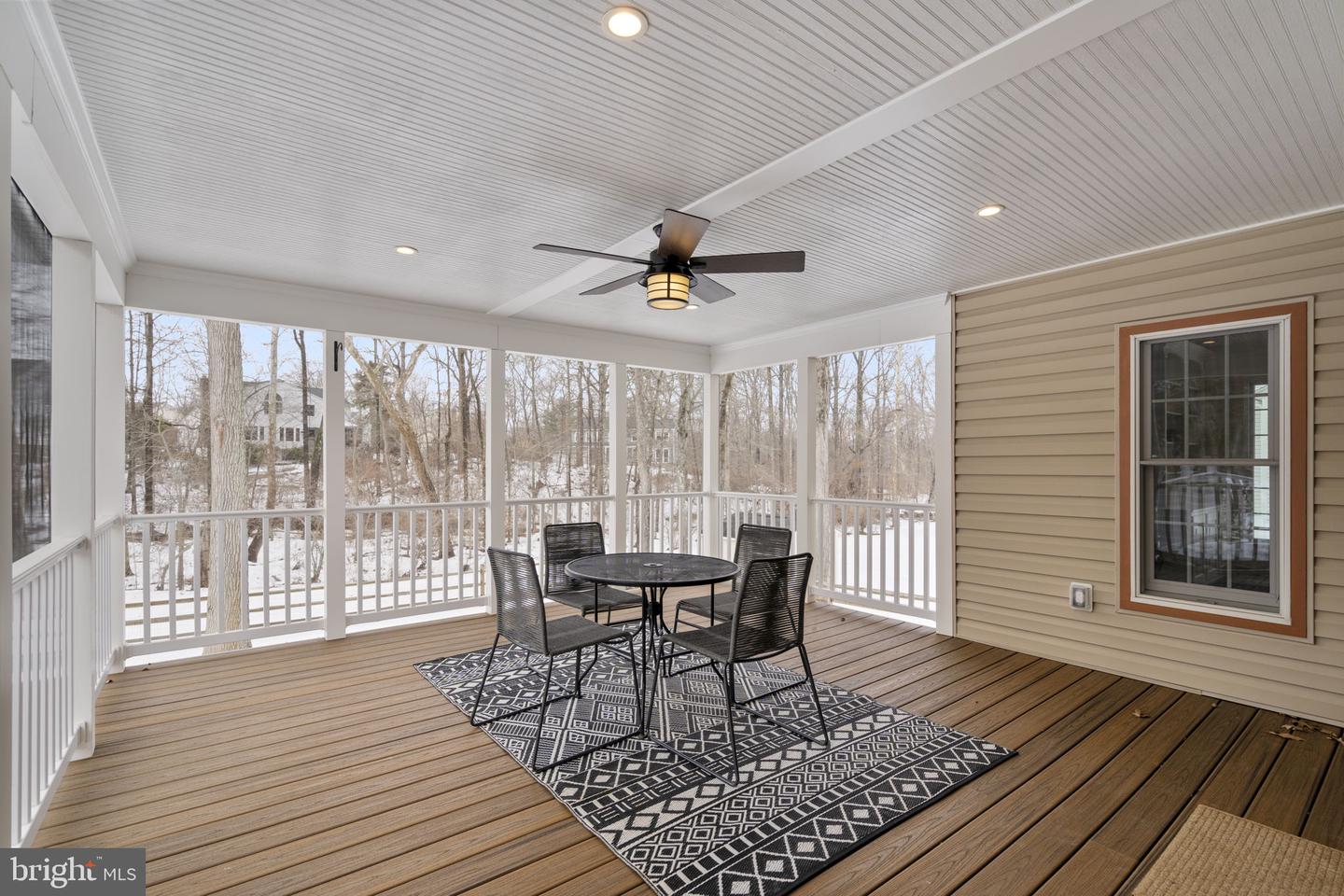 12017 SUGARLAND VALLEY DR, HERNDON, Virginia 20170, 5 Bedrooms Bedrooms, ,3 BathroomsBathrooms,Residential,For sale,12017 SUGARLAND VALLEY DR,VAFX2290138 MLS # VAFX2290138