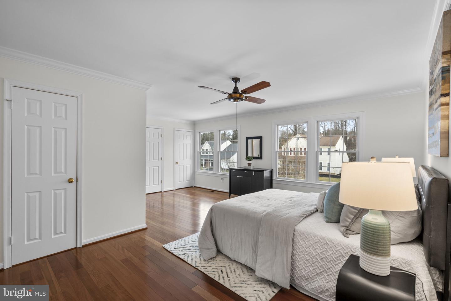 12017 SUGARLAND VALLEY DR, HERNDON, Virginia 20170, 5 Bedrooms Bedrooms, ,3 BathroomsBathrooms,Residential,For sale,12017 SUGARLAND VALLEY DR,VAFX2290138 MLS # VAFX2290138