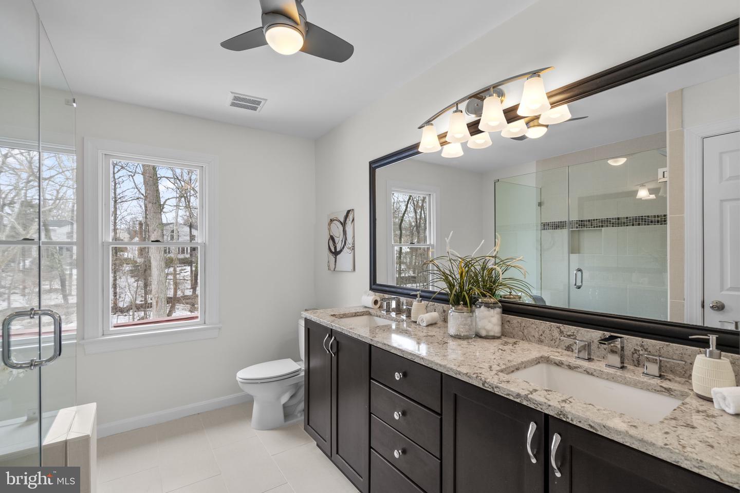 12017 SUGARLAND VALLEY DR, HERNDON, Virginia 20170, 5 Bedrooms Bedrooms, ,3 BathroomsBathrooms,Residential,For sale,12017 SUGARLAND VALLEY DR,VAFX2290138 MLS # VAFX2290138