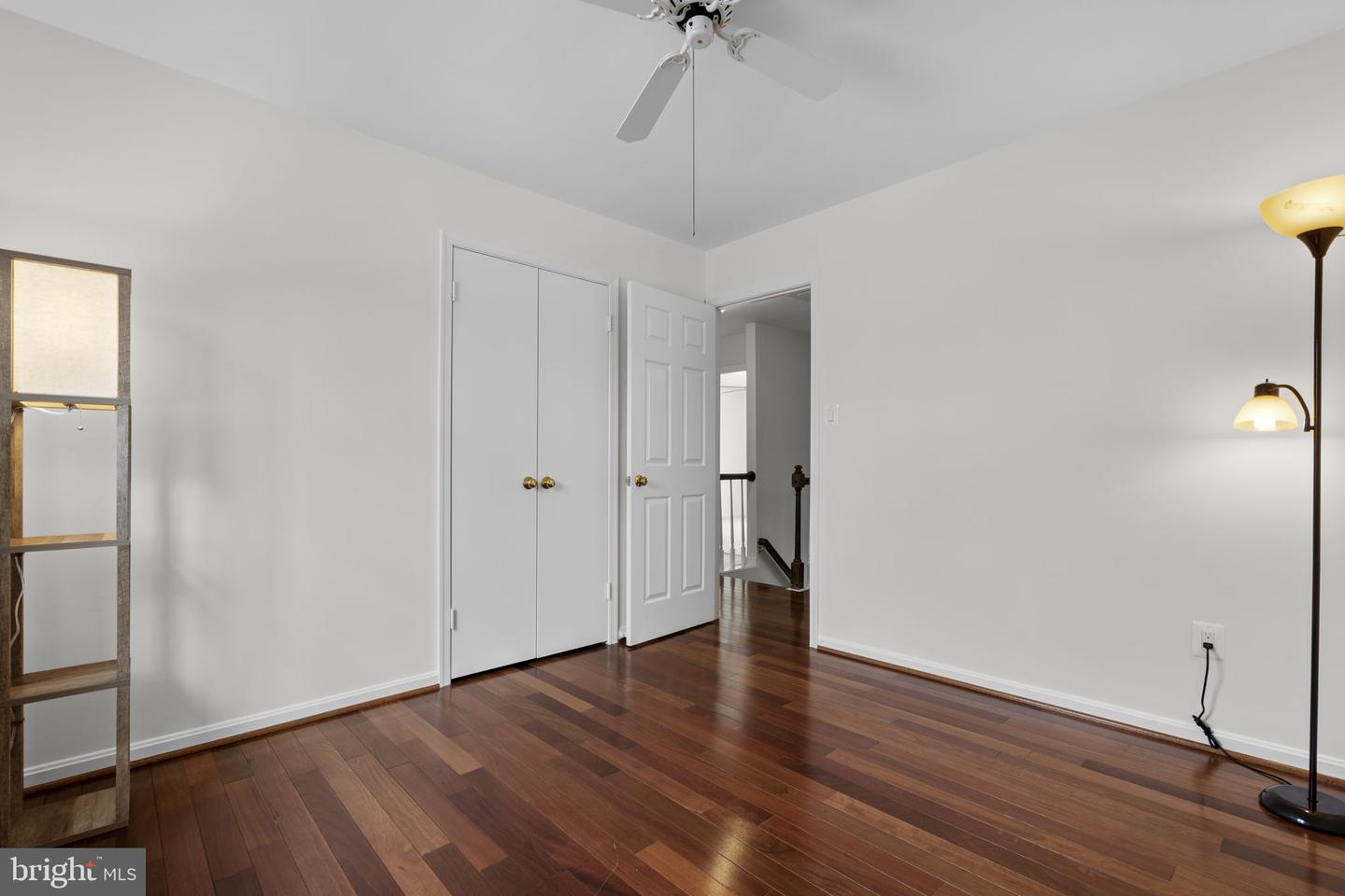 12017 SUGARLAND VALLEY DR, HERNDON, Virginia 20170, 5 Bedrooms Bedrooms, ,3 BathroomsBathrooms,Residential,For sale,12017 SUGARLAND VALLEY DR,VAFX2290138 MLS # VAFX2290138