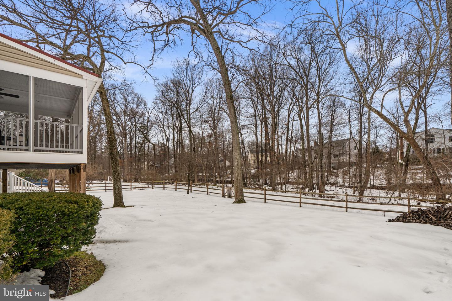 12017 SUGARLAND VALLEY DR, HERNDON, Virginia 20170, 5 Bedrooms Bedrooms, ,3 BathroomsBathrooms,Residential,For sale,12017 SUGARLAND VALLEY DR,VAFX2290138 MLS # VAFX2290138