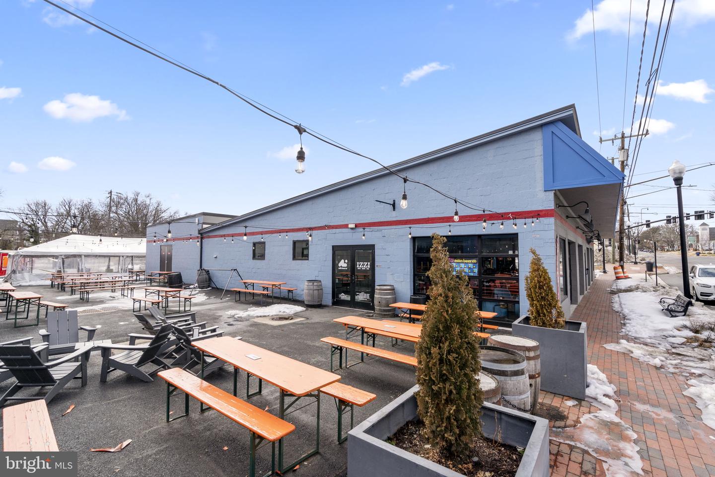 12017 SUGARLAND VALLEY DR, HERNDON, Virginia 20170, 5 Bedrooms Bedrooms, ,3 BathroomsBathrooms,Residential,For sale,12017 SUGARLAND VALLEY DR,VAFX2290138 MLS # VAFX2290138