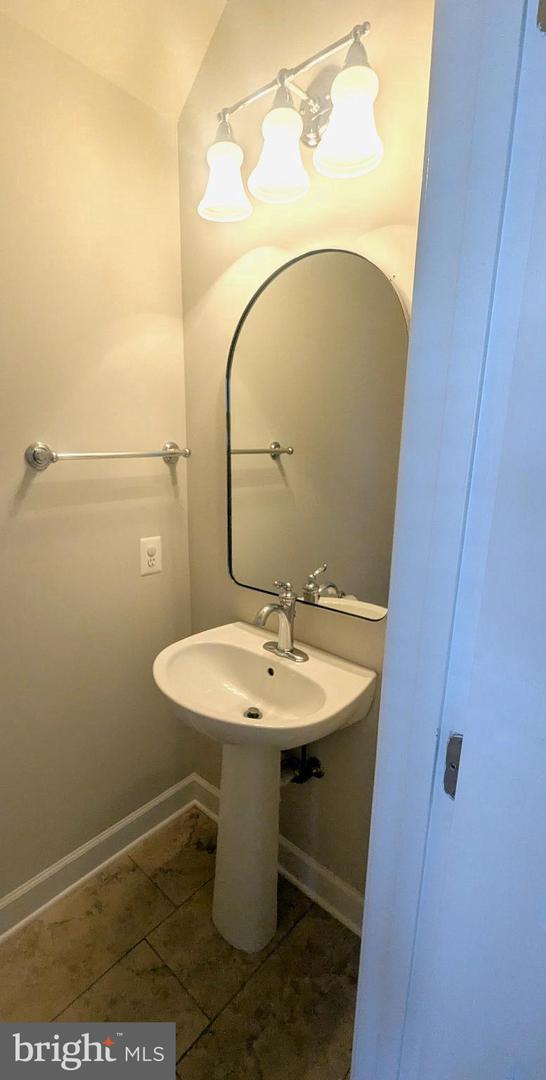 42701 WILMAR SQ, BROADLANDS, Virginia 20148, 4 Bedrooms Bedrooms, 14 Rooms Rooms,3 BathroomsBathrooms,Residential,For sale,42701 WILMAR SQ,VALO2115624 MLS # VALO2115624