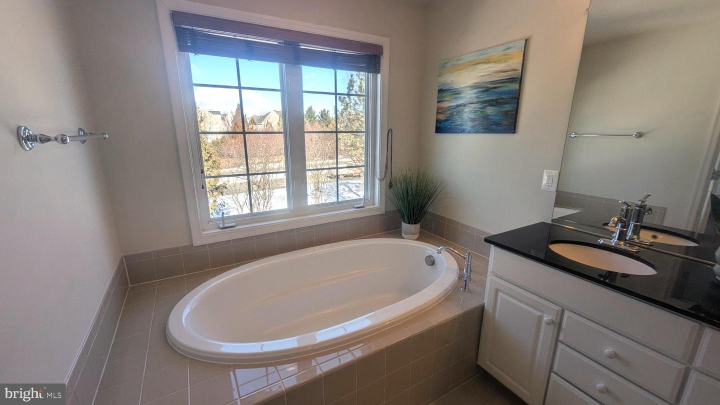 42701 WILMAR SQ, BROADLANDS, Virginia 20148, 4 Bedrooms Bedrooms, 14 Rooms Rooms,3 BathroomsBathrooms,Residential,For sale,42701 WILMAR SQ,VALO2115624 MLS # VALO2115624