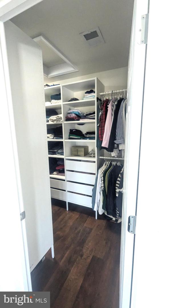 42701 WILMAR SQ, BROADLANDS, Virginia 20148, 4 Bedrooms Bedrooms, 14 Rooms Rooms,3 BathroomsBathrooms,Residential,For sale,42701 WILMAR SQ,VALO2115624 MLS # VALO2115624