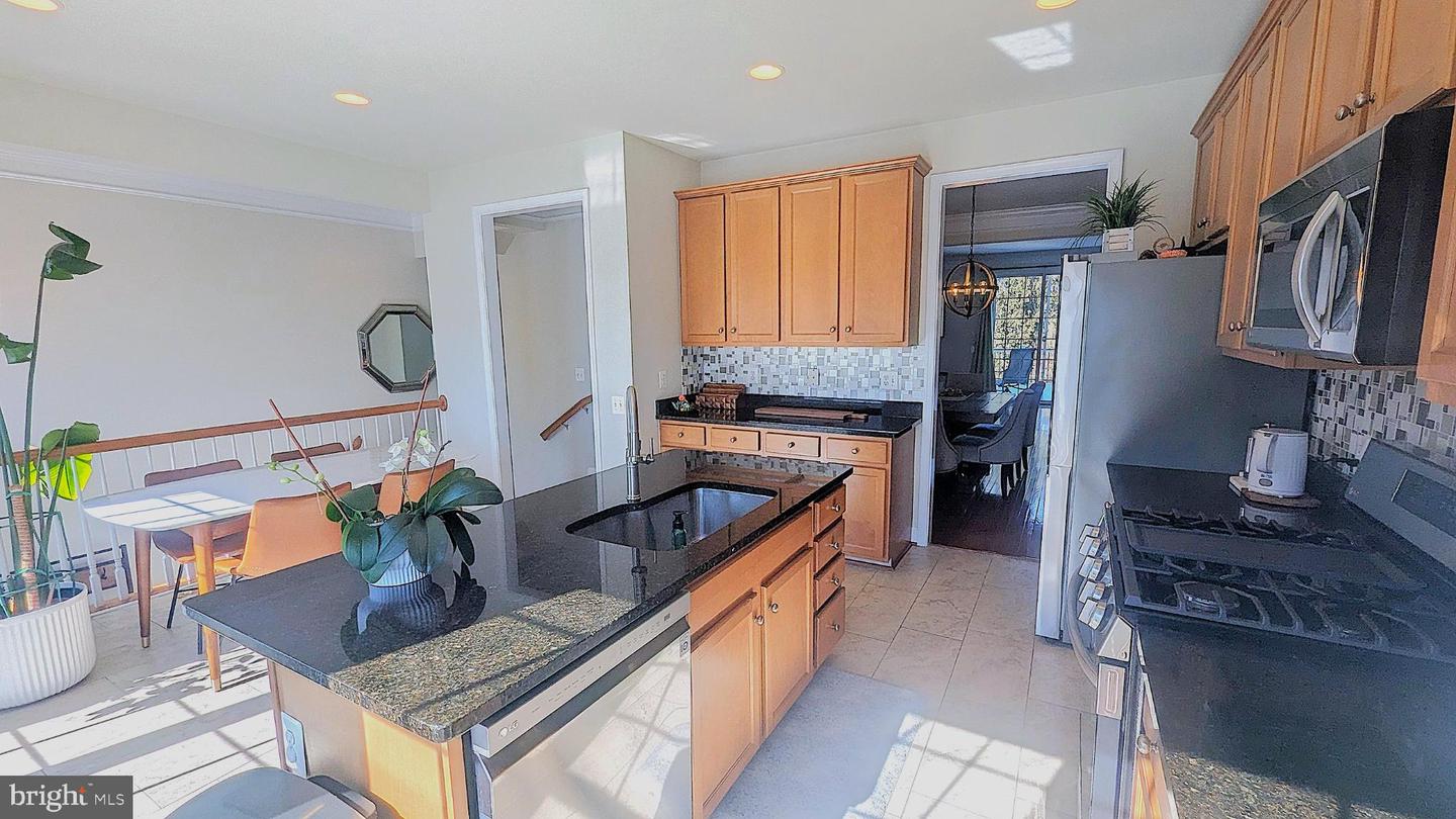 42701 WILMAR SQ, BROADLANDS, Virginia 20148, 4 Bedrooms Bedrooms, 14 Rooms Rooms,3 BathroomsBathrooms,Residential,For sale,42701 WILMAR SQ,VALO2115624 MLS # VALO2115624