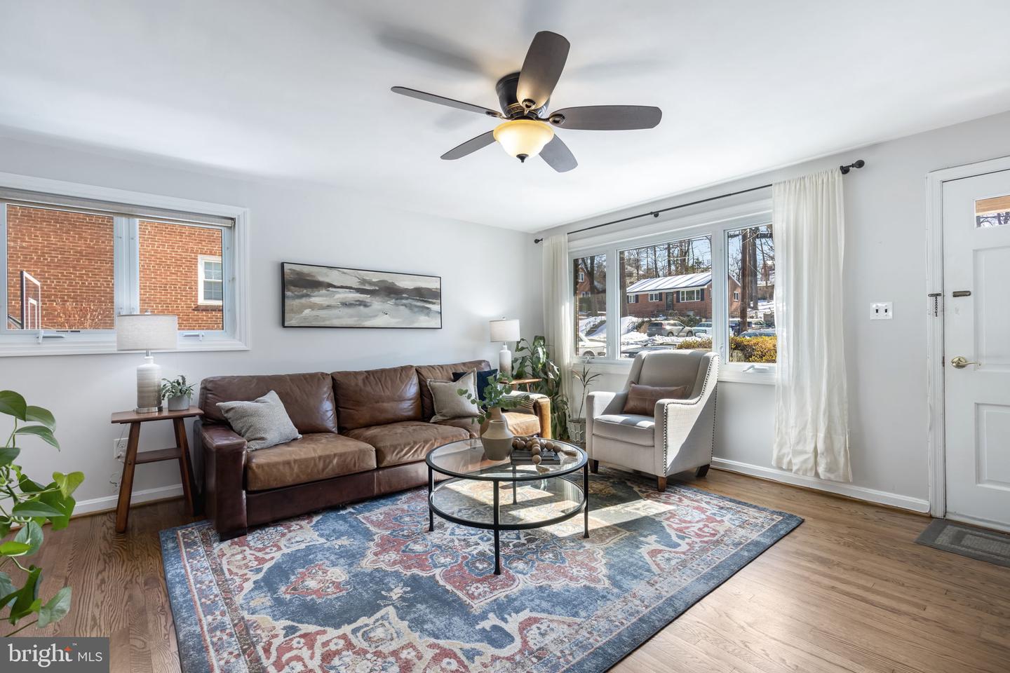 6522 OAKWOOD DR, FALLS CHURCH, Virginia 22041, 3 Bedrooms Bedrooms, ,2 BathroomsBathrooms,Residential,For sale,6522 OAKWOOD DR,VAFX2290184 MLS # VAFX2290184