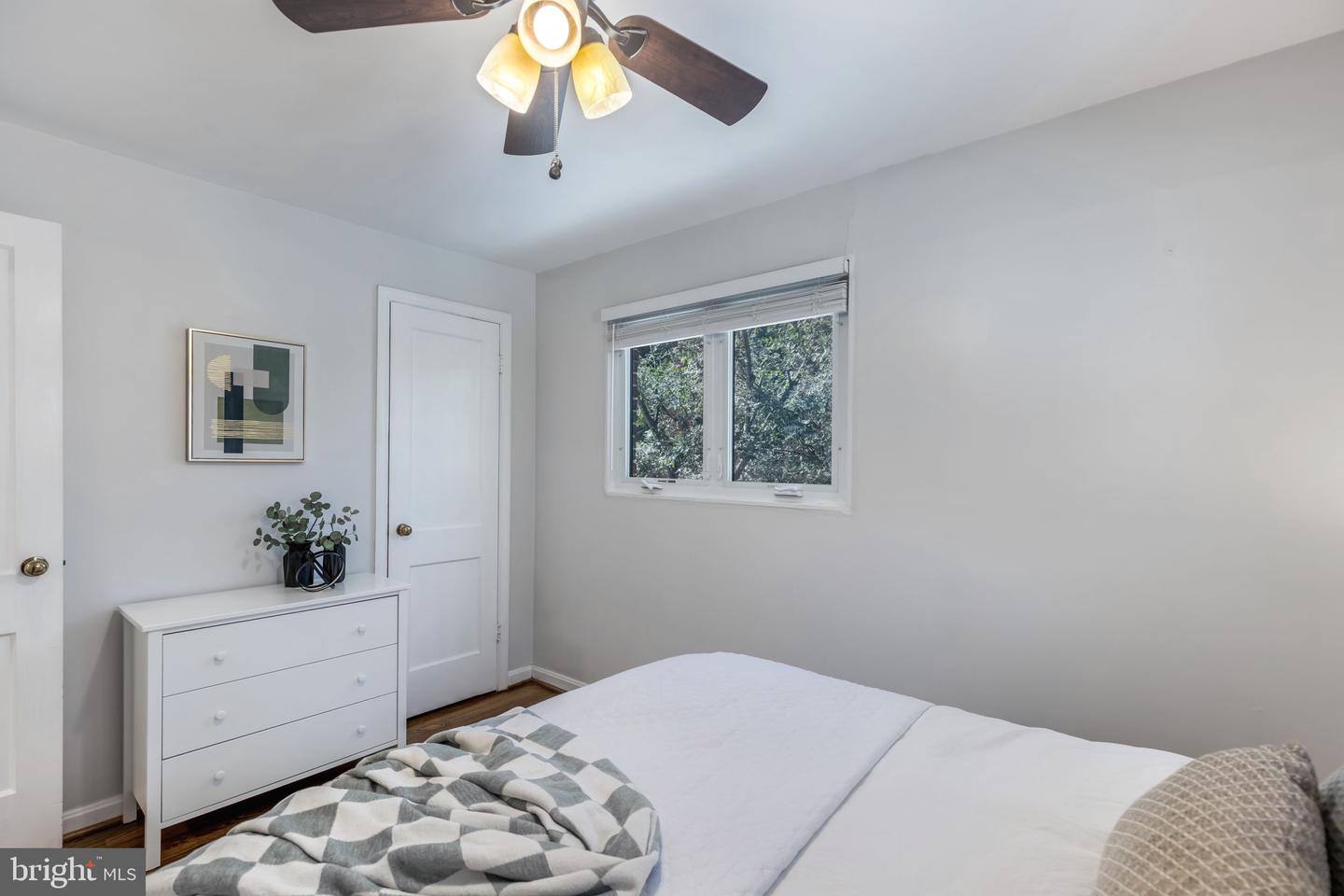 6522 OAKWOOD DR, FALLS CHURCH, Virginia 22041, 3 Bedrooms Bedrooms, ,2 BathroomsBathrooms,Residential,For sale,6522 OAKWOOD DR,VAFX2290184 MLS # VAFX2290184