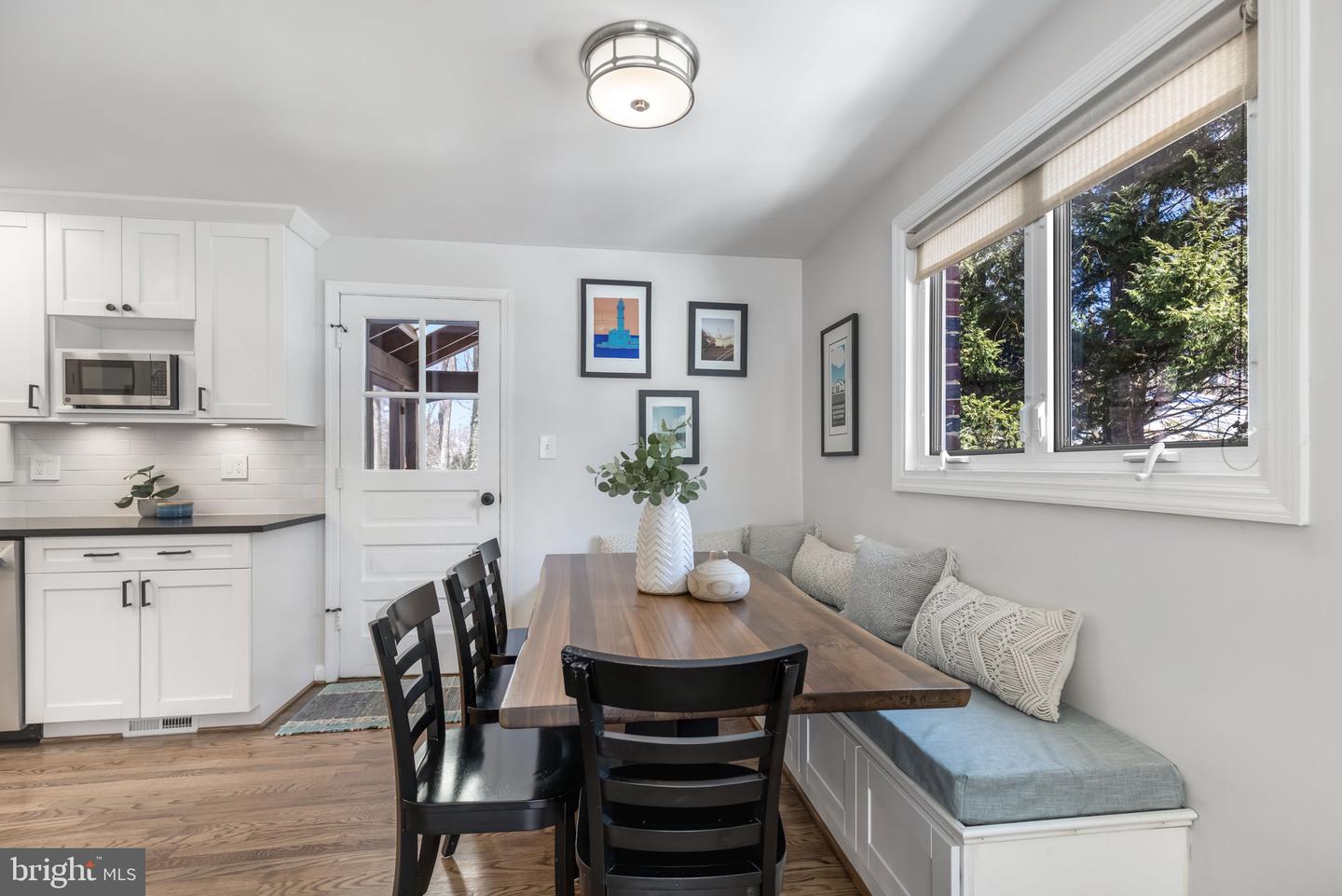 6522 OAKWOOD DR, FALLS CHURCH, Virginia 22041, 3 Bedrooms Bedrooms, ,2 BathroomsBathrooms,Residential,For sale,6522 OAKWOOD DR,VAFX2290184 MLS # VAFX2290184