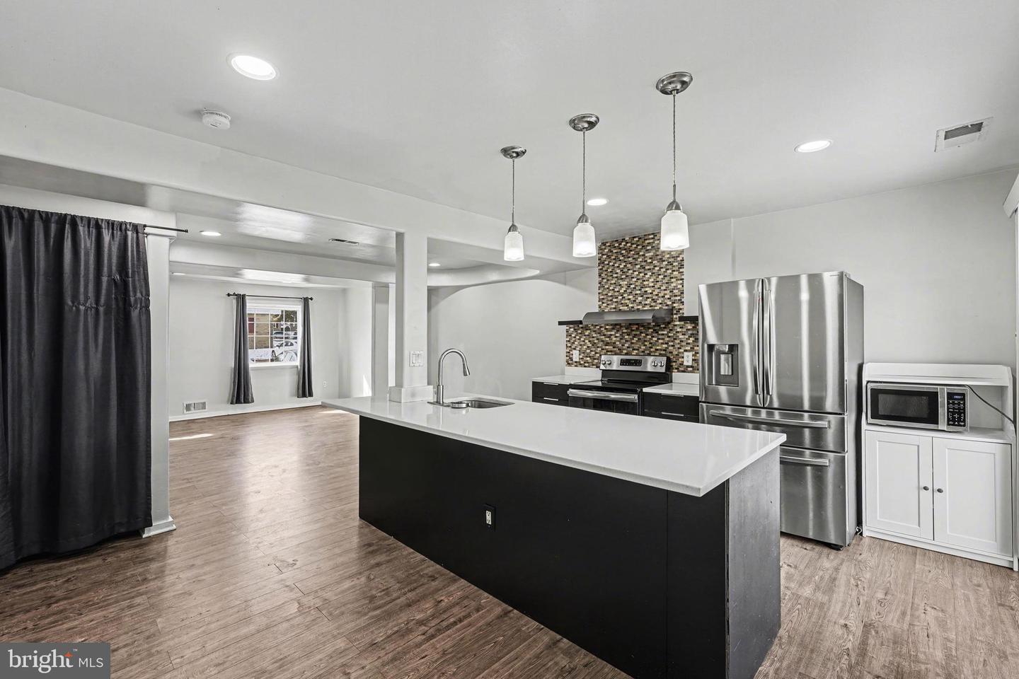 2502 SEDGEWICK PL, DUMFRIES, Virginia 22026, 3 Bedrooms Bedrooms, 11 Rooms Rooms,2 BathroomsBathrooms,Residential,For sale,2502 SEDGEWICK PL,VAPW2112214 MLS # VAPW2112214