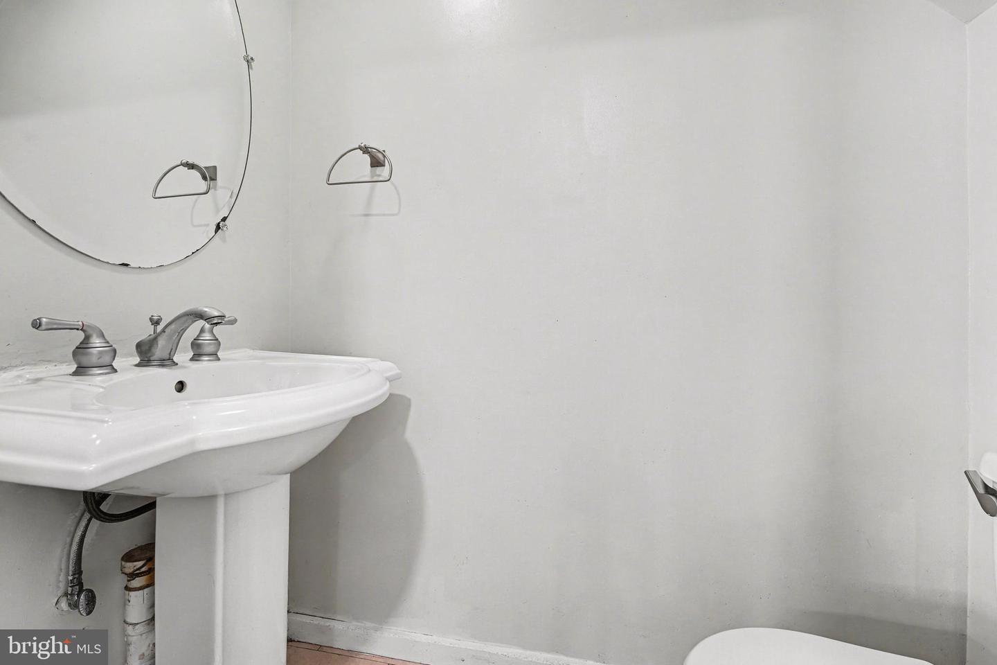 2502 SEDGEWICK PL, DUMFRIES, Virginia 22026, 3 Bedrooms Bedrooms, 11 Rooms Rooms,2 BathroomsBathrooms,Residential,For sale,2502 SEDGEWICK PL,VAPW2112214 MLS # VAPW2112214