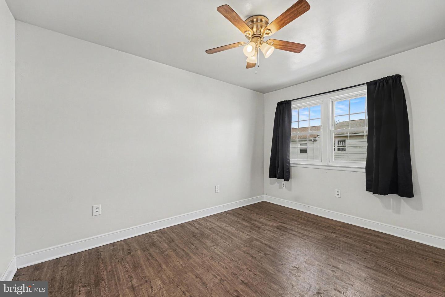 2502 SEDGEWICK PL, DUMFRIES, Virginia 22026, 3 Bedrooms Bedrooms, 11 Rooms Rooms,2 BathroomsBathrooms,Residential,For sale,2502 SEDGEWICK PL,VAPW2112214 MLS # VAPW2112214