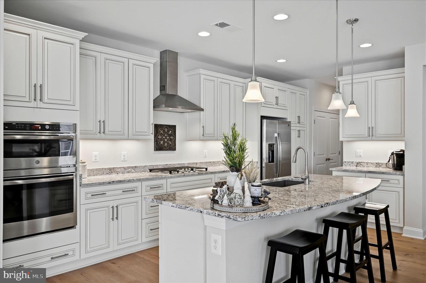 136 MALLARD DR, LAKE FREDERICK, Virginia 22630, 2 Bedrooms Bedrooms, ,2 BathroomsBathrooms,Residential,For sale,136 MALLARD DR,VAFV2039502 MLS # VAFV2039502