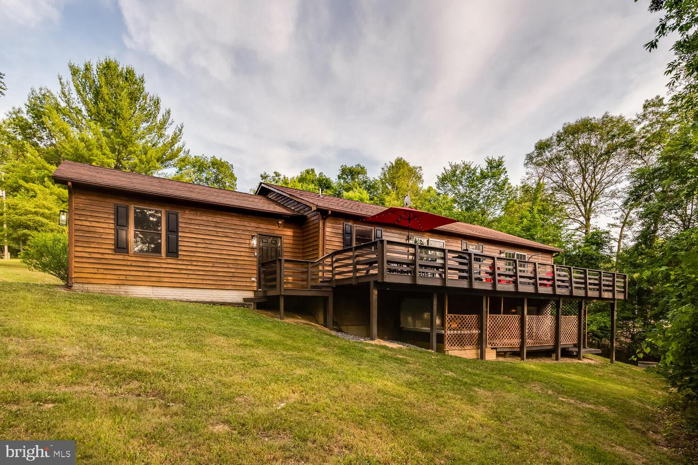 540 LAKESIDE DR, FRONT ROYAL, Virginia 22630, 3 Bedrooms Bedrooms, ,3 BathroomsBathrooms,Residential,For sale,540 LAKESIDE DR,VAWR2013364 MLS # VAWR2013364