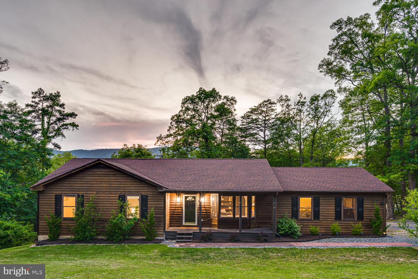 540 LAKESIDE DR, FRONT ROYAL, Virginia 22630, 3 Bedrooms Bedrooms, ,3 BathroomsBathrooms,Residential,For sale,540 LAKESIDE DR,VAWR2013364 MLS # VAWR2013364