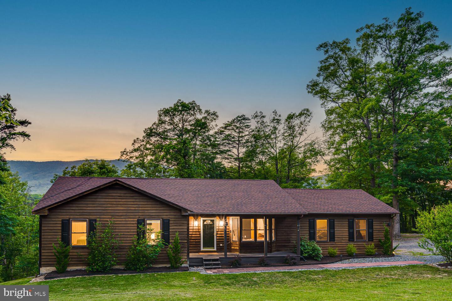 540 LAKESIDE DR, FRONT ROYAL, Virginia 22630, 3 Bedrooms Bedrooms, ,3 BathroomsBathrooms,Residential,For sale,540 LAKESIDE DR,VAWR2013364 MLS # VAWR2013364