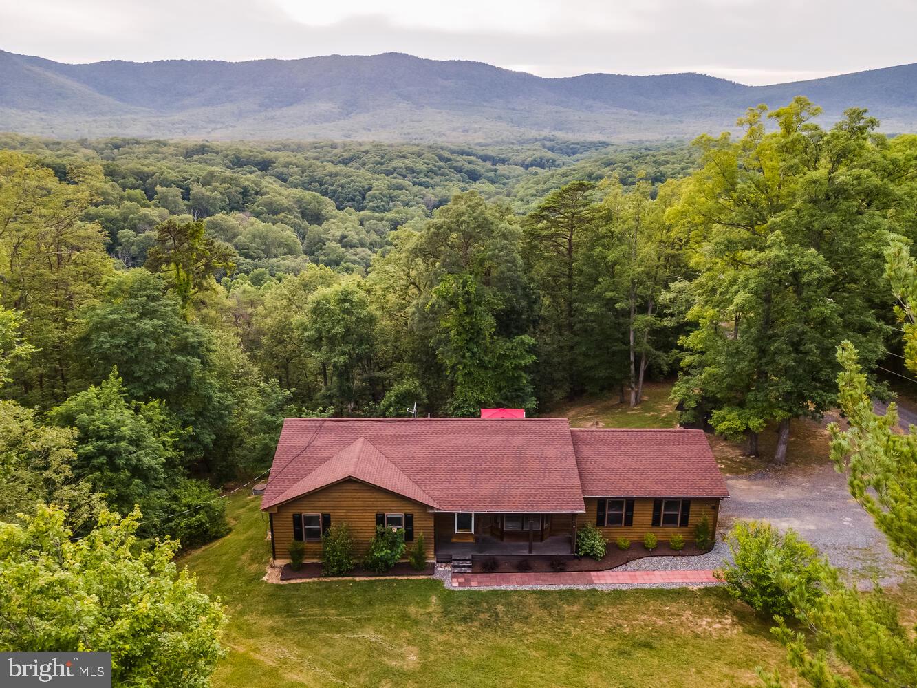 540 LAKESIDE DR, FRONT ROYAL, Virginia 22630, 3 Bedrooms Bedrooms, ,3 BathroomsBathrooms,Residential,For sale,540 LAKESIDE DR,VAWR2013364 MLS # VAWR2013364