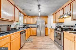 540 LAKESIDE DR, FRONT ROYAL, Virginia 22630, 3 Bedrooms Bedrooms, ,3 BathroomsBathrooms,Residential,For sale,540 LAKESIDE DR,VAWR2013364 MLS # VAWR2013364